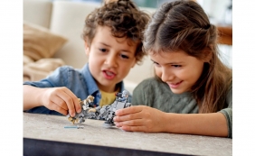 Lego Star Wars: Mikromyśliwce - AT-AT kontra Tauntaun (75298)