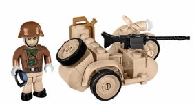 Cobi: Mała Armia. BMW R75 Sahara - motocykl z bocznym wózkiem (2397)