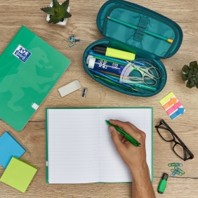 Piórnik z klapką Oxford School - ciemnozielony