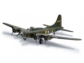 REVELL B17F Memphis Belle (04297)