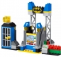 Lego Juniors: Atak Jokera na jaskinię Batmana (10753)