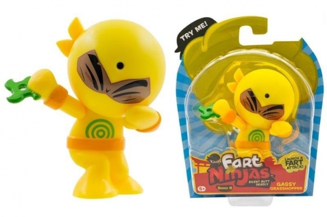 Figurka Ninja Gassy Grasshopper z dźwiękiem
